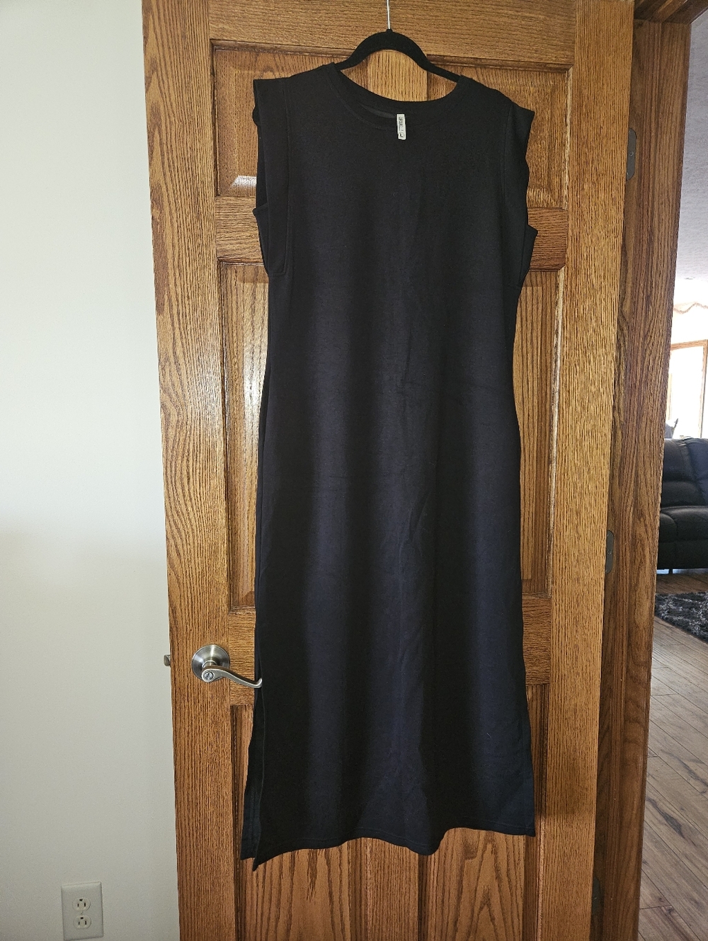 Black Sleeveless Maxi Dress - Unbranded